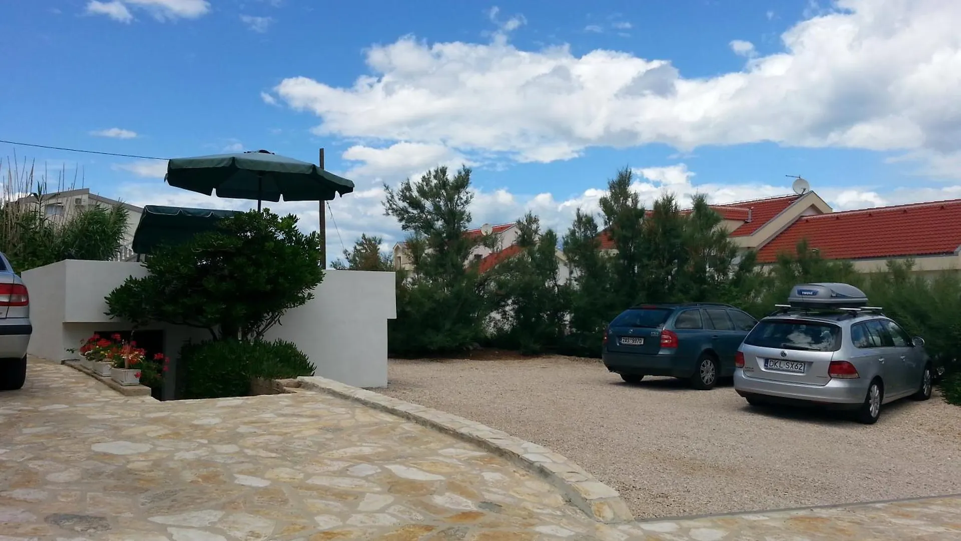 Apartments By The Sea Pag - 17147 باغ كرواتيا