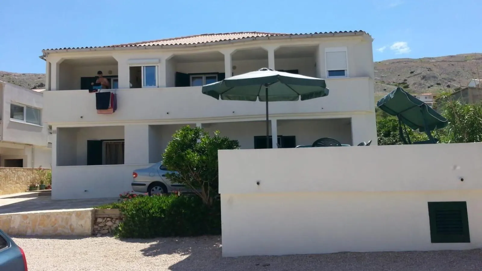 Apartments By The Sea Pag - 17147 باغ